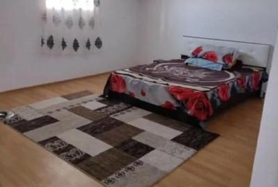 Casă cu 8 camere cu Teren 600 Mp în Adunații-Copăceni - 3