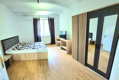 Garsonieră decomandată în P-ța Muncii - 7
