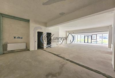 Spatiu ideal servicii/retail/showroom, parcare inclusa