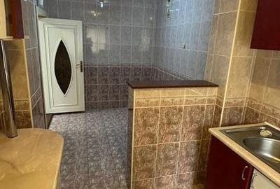 Apartament 4 camere, suprafata generoasa, zona  Dacia - 4