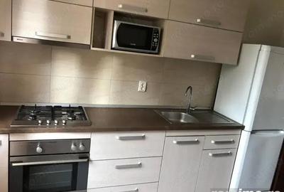 Apartament cu 2 camere decomandat în Dâmbovița - 4