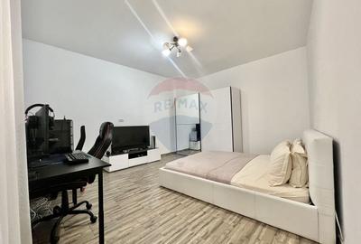 Parter de casa + teren, Badea Cartan nr. 52/ STEFAN CEL MARE - 17