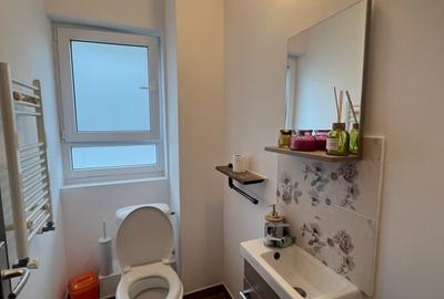 Apartament cu 3 camere decomandat, mobilat în Băneasa - 19