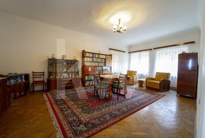 Apartament cu 3 camere semidecomandat, mobilat în Ultracentral - 1