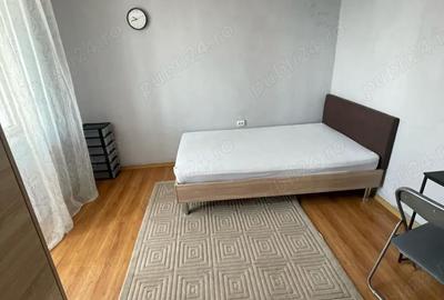 Apartament cu 3 camere decomandat în Central - 1