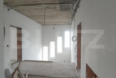 Casă cu 7 camere cu Teren 980 Mp în Sânmartin - 9