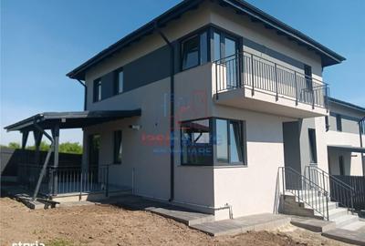 Casă cu 4 camere în Miroslava - 1