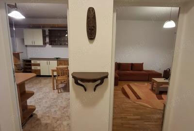 Apartament cu 2 camere decomandat în Centrul Civic