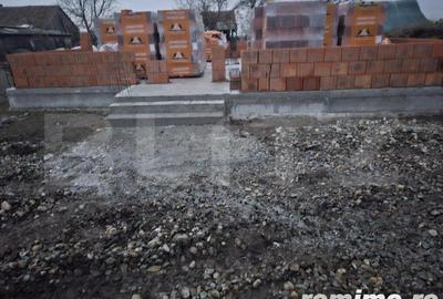 Casă cu 3 camere cu Teren 500 Mp în Central - 17