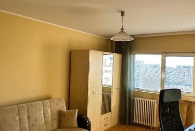 Garsonieră decomandată în bloc 1982, direct proprietar, vedere liberă, - 4