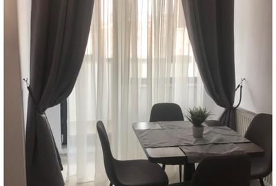 Apartament cu 2 camere semidecomandat, mobilat în Far - 2