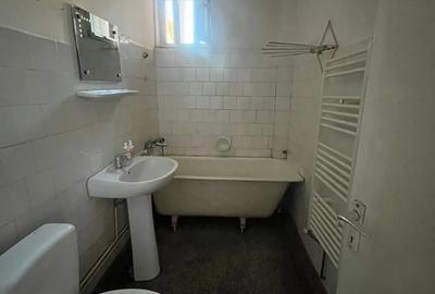 Apartament cu 2 camere decomandat în Ultracentral - 2