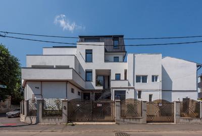 Casă cu 3 camere cu Teren 381 Mp în 1 Mai - 7