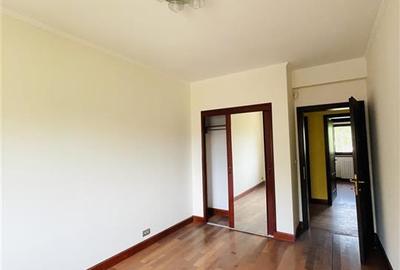 Casă cu 8 camere cu Teren 652 Mp în Sisești - 27