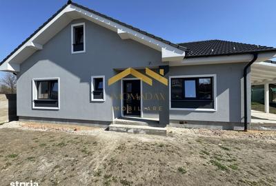 Casă cu 4 camere cu Teren 400 Mp în Sânmihaiu Român - 16