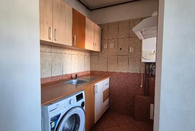 PARTICULAR VAND GARSONIERA - 2