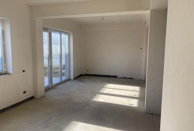 Casă cu 4 camere în Ghimbav Livadă - 2