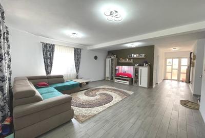 Casă individuală cu 6 camere cu Canalizare în Bărăbanț - 2