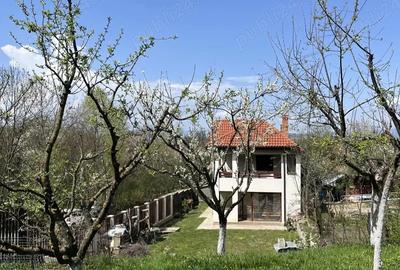 Casă cu Teren 572 Mp în Satulung - 4