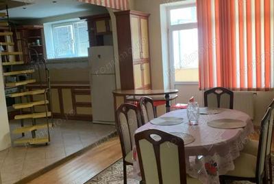 Apartament cu 3 camere decomandat în Vitan