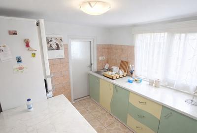 Casă cu 4 camere cu Teren 209 Mp în Central - 3