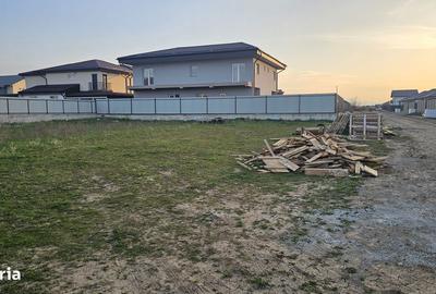 Teren de 461 mp, în Sânpetru - 5