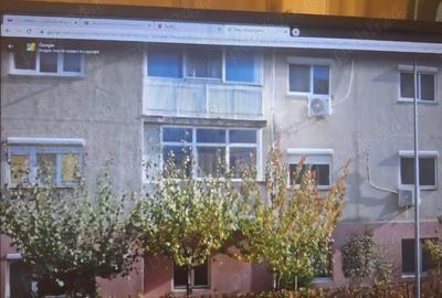 Apartament cu 3 camere decomandat în Calea Aradului - 2