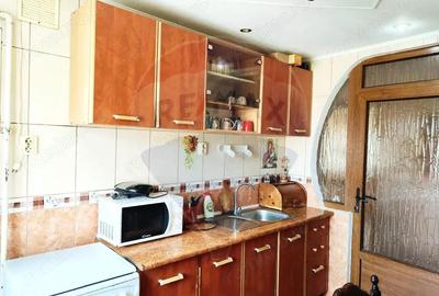 Apartament cu 3 camere de vanzare in zona Central/Fagaras - 5