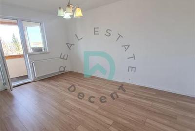 Apartament cu 2 camere decomandat în Florilor - 3