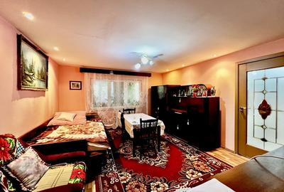 Apartament 2 camere, parter, semidecomandat, 53mp utili+balcon, zona Girocului