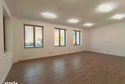 Apartament cu 4 camere în Armeneasca
