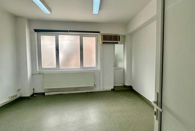 Casă individuală cu 12 camere cu Canalizare în Cotroceni - 12