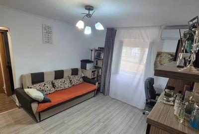 Apartament cu 2 camere semidecomandat, mobilat în P-ța Reșița