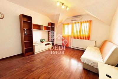 Apartament cu 2 camere de vanzare zona Rogerius, Oradea - 1