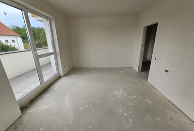 Apartament 4 camere, terasa 100mp, prientare sud cu priveliste - 6