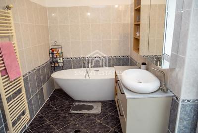 Casă individuală cu 8 camere cu Garaj în Băneasa - 16