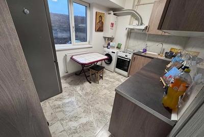 Garsonieră decomandată în Vișani - 4