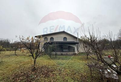 Casă / Vilă cu 5 camere de vânzare - 3