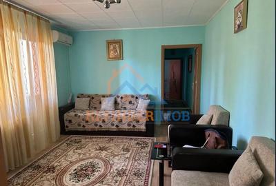 Apartament cu 3 camere semidecomandat, mobilat în Berceni - 1
