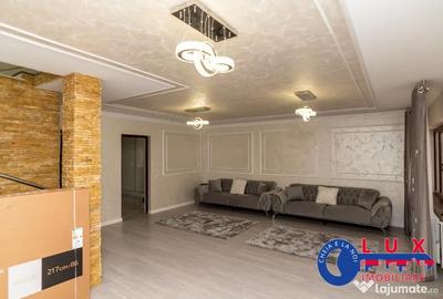 Casă cu 4 camere cu Teren 309 Mp în Central - 2