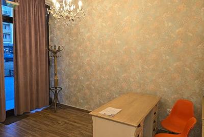 Spațiu comercial, de 120 mp, în Central - 1