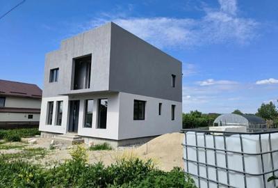 Casă cu 4 camere în Aninoasa - 7