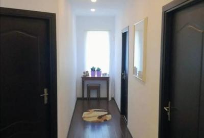 Inchiries Imobil Casa Bragadiru,4 camere+terasa+garaj,teren 650mp - 2