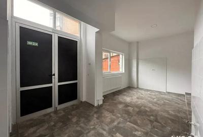 Spatiu comercial b-dul Decebal - 5