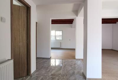 Casă cu Teren 390 Mp în Dobroești - 18