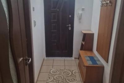 Garsonieră decomandată în Calarași 4 - 4