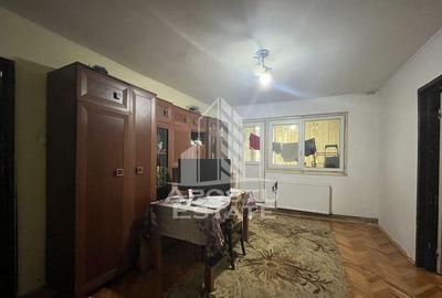 Apartament cu 2 camere, semidecomandat, etajul 1, Spitalu... Apartament cu 2 camere, semidecomandat, etajul 1, Spitalu... - 3