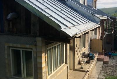 Casă cu 5 camere în Bleșca - 1