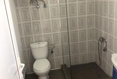 Spațiu comercial, de 60 mp, în Central - 8