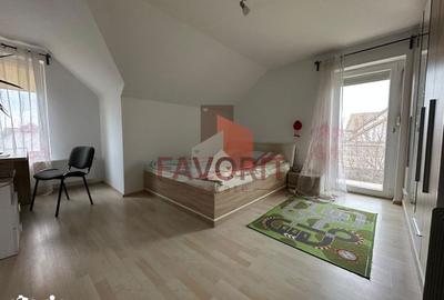 Casă cu 5 camere cu Teren 440 Mp în Sânmihaiu Român - 17